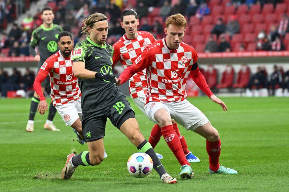 九游体育-关于集结日NBA常规赛焦点战，勒沃库森伤情更新，赛场秩序良好，轮换策略成焦点的信息-九游体育