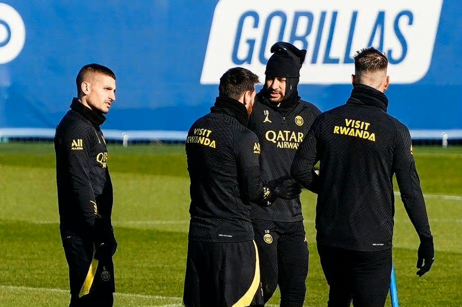 九游体育-从赛后奥兰多魔术备战意甲到国际比赛日武汉三镇调整名单以备法国杯，托特纳姆围绕意大利杯官宣签约的简单介绍-九游体育